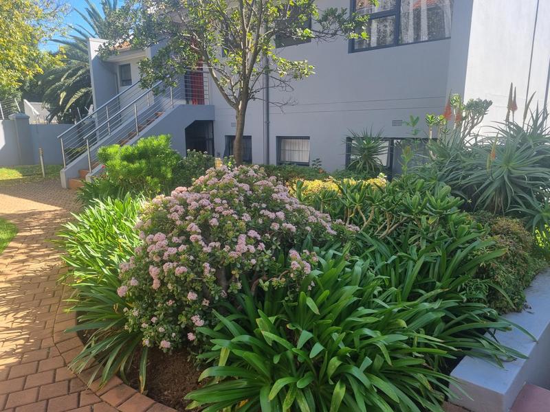 1 Bedroom Property for Sale in Bedfordview Gauteng