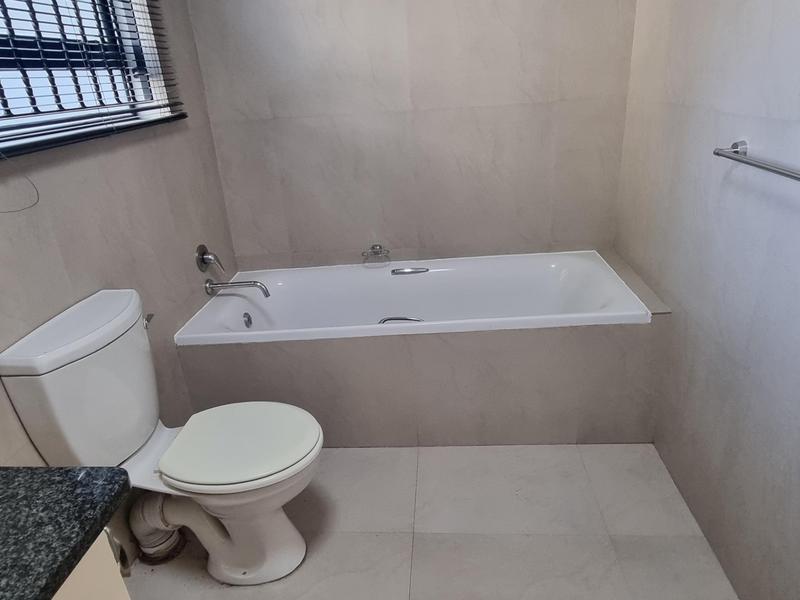 1 Bedroom Property for Sale in Bedfordview Gauteng