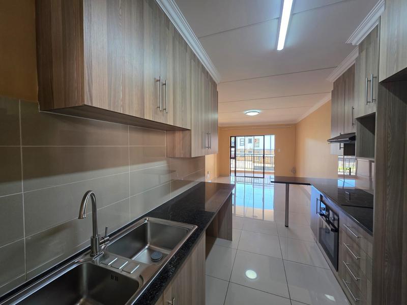 To Let 2 Bedroom Property for Rent in Fairlead Gauteng