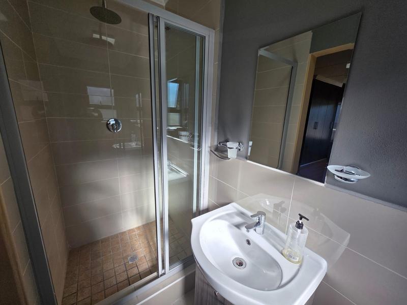 To Let 2 Bedroom Property for Rent in Fairlead Gauteng