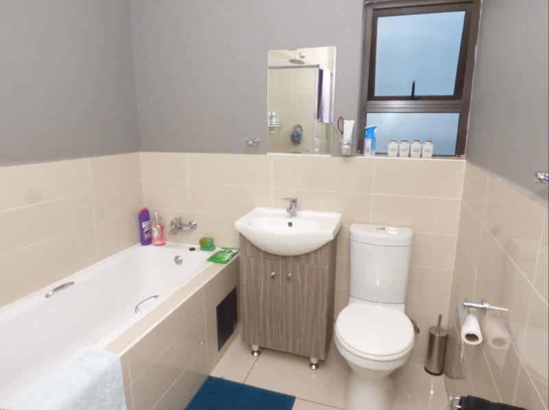 To Let 2 Bedroom Property for Rent in Fairlead Gauteng