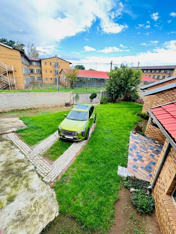 To Let 1 Bedroom Property for Rent in Moroka Gauteng