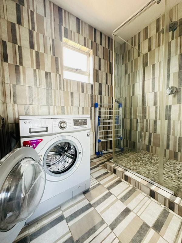 To Let 1 Bedroom Property for Rent in Moroka Gauteng