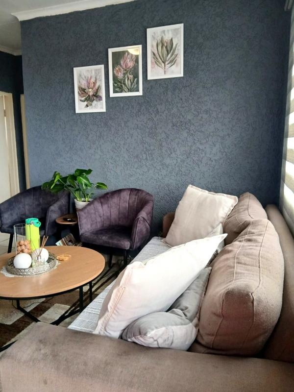 2 Bedroom Property for Sale in Fleurhof Gauteng