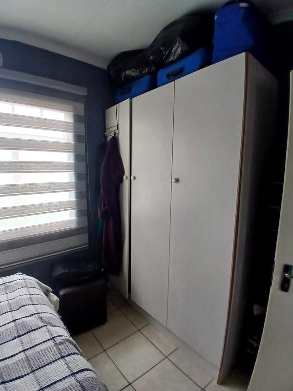 2 Bedroom Property for Sale in Fleurhof Gauteng