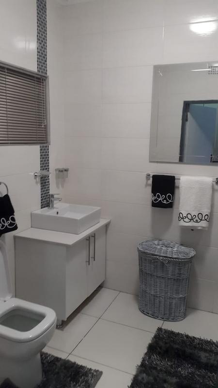 3 Bedroom Property for Sale in Rynsoord Gauteng