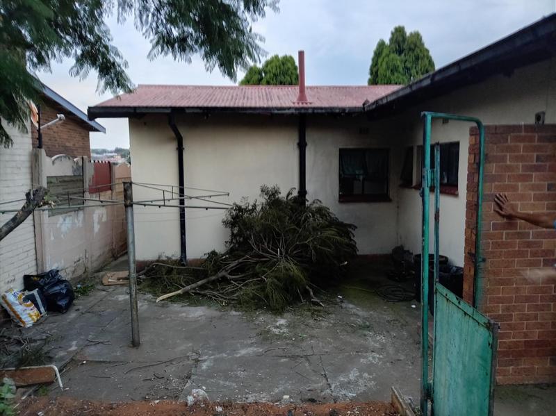 4 Bedroom Property for Sale in Germiston Central Gauteng