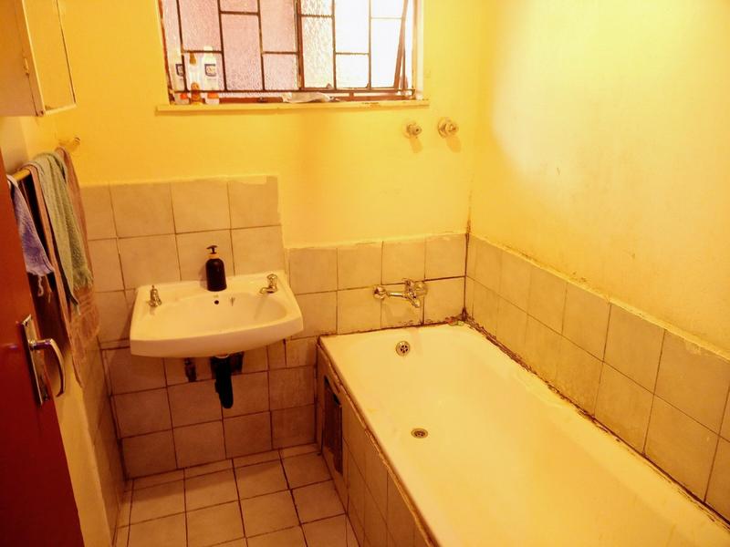 3 Bedroom Property for Sale in Lenasia South Gauteng