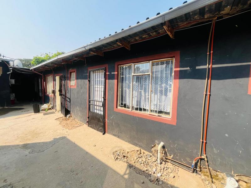 4 Bedroom Property for Sale in Rosettenville Gauteng