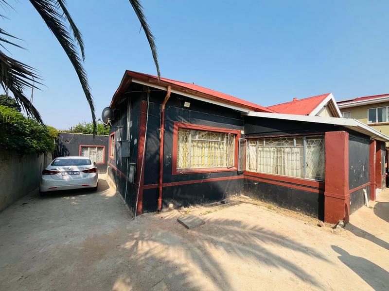 4 Bedroom Property for Sale in Rosettenville Gauteng