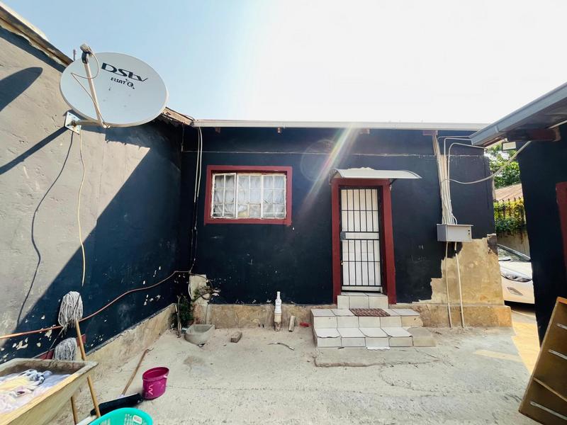 4 Bedroom Property for Sale in Rosettenville Gauteng