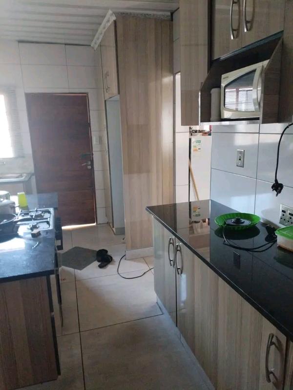 4 Bedroom Property for Sale in Tshepisong Gauteng