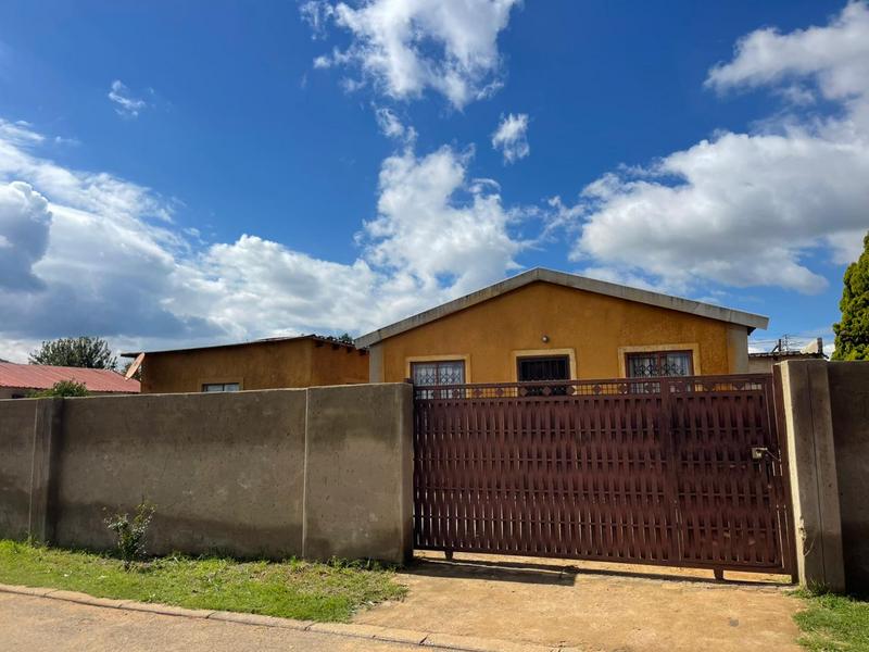 6 Bedroom Property for Sale in Kanana Park Gauteng
