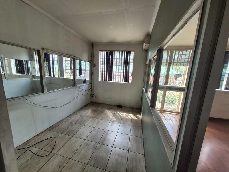 To Let Commercial Property for Rent in Pomona Gauteng