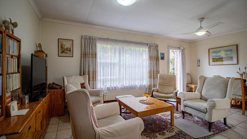 2 Bedroom Property for Sale in Edenvale Central Gauteng