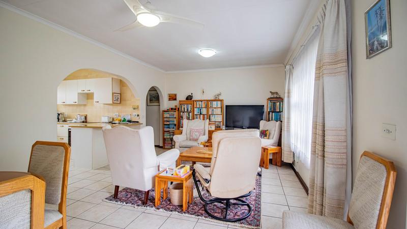 2 Bedroom Property for Sale in Edenvale Central Gauteng