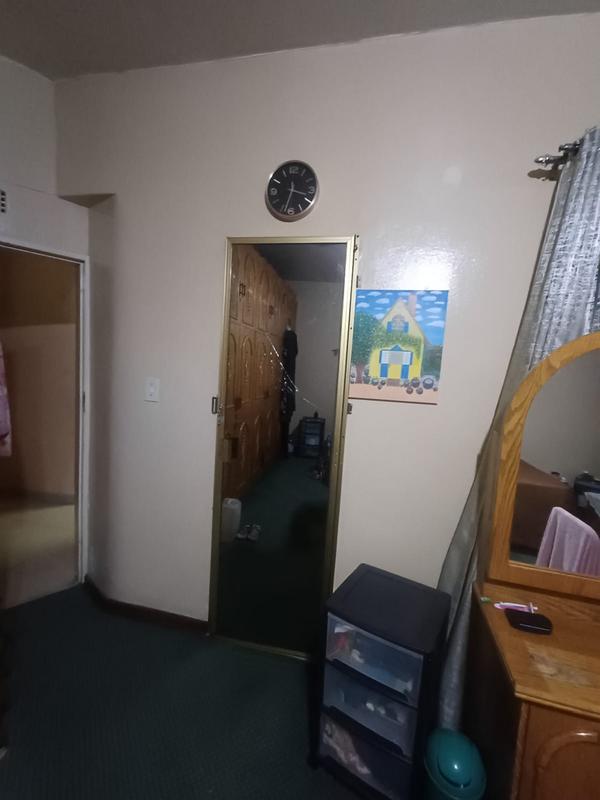 5 Bedroom Property for Sale in Actonville Gauteng