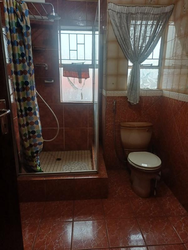 5 Bedroom Property for Sale in Actonville Gauteng