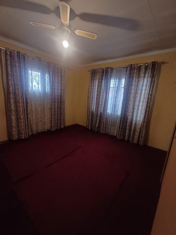 5 Bedroom Property for Sale in Actonville Gauteng