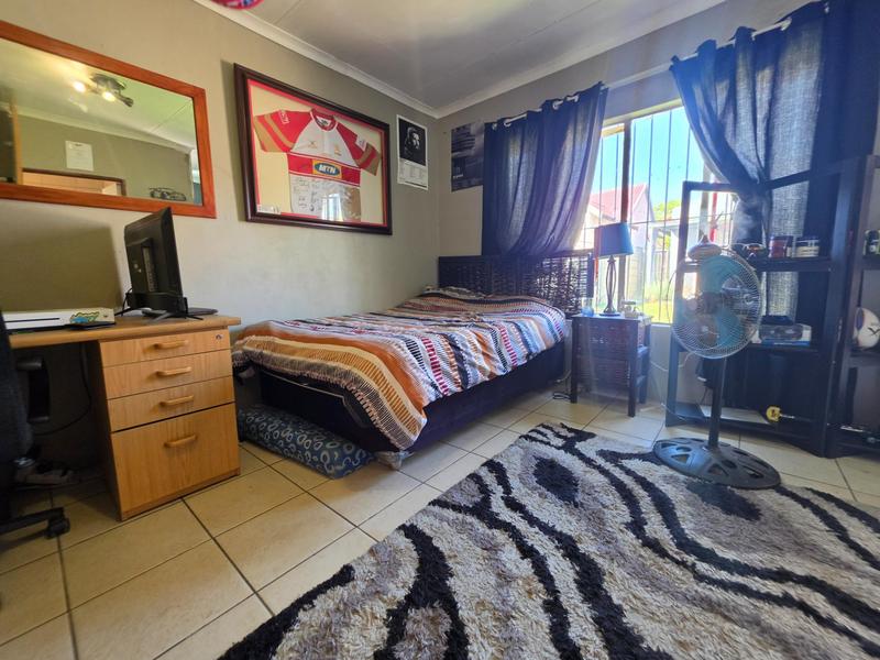 3 Bedroom Property for Sale in Albertsdal Gauteng