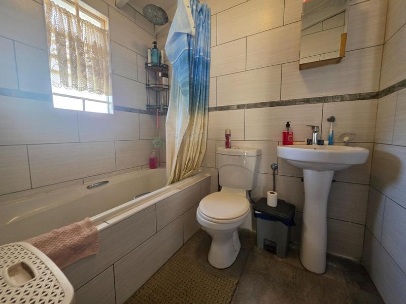 3 Bedroom Property for Sale in Meyersdal Gauteng