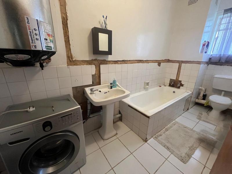 1 Bedroom Property for Sale in Florida North Gauteng