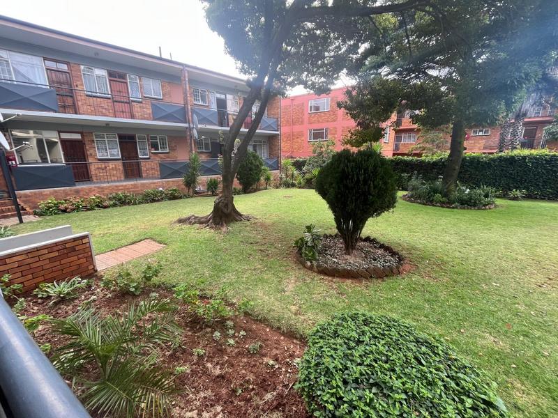1 Bedroom Property for Sale in Florida North Gauteng