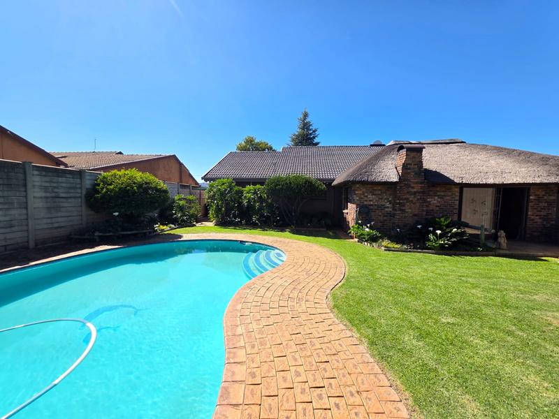4 Bedroom Property for Sale in Arcon Park Gauteng