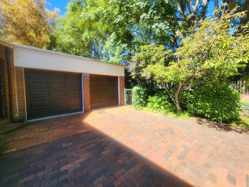 To Let 2 Bedroom Property for Rent in Dunkeld Gauteng