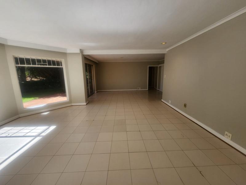 To Let 2 Bedroom Property for Rent in Dunkeld Gauteng