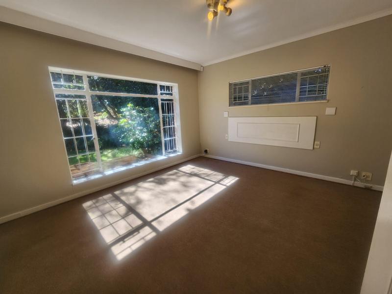 To Let 2 Bedroom Property for Rent in Dunkeld Gauteng