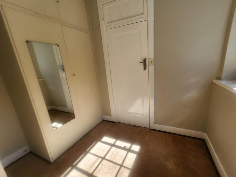 To Let 2 Bedroom Property for Rent in Dunkeld Gauteng