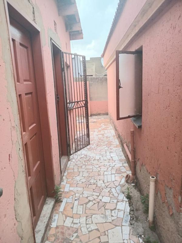 3 Bedroom Property for Sale in Meadowlands Gauteng