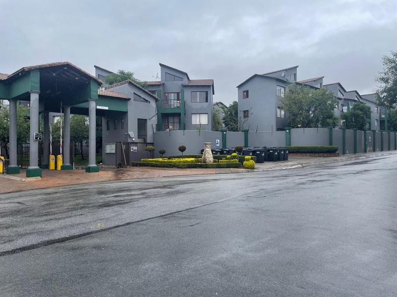 2 Bedroom Property for Sale in Honeydew Gauteng