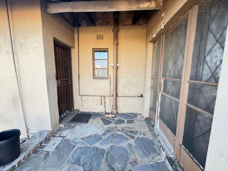 3 Bedroom Property for Sale in Dube Gauteng