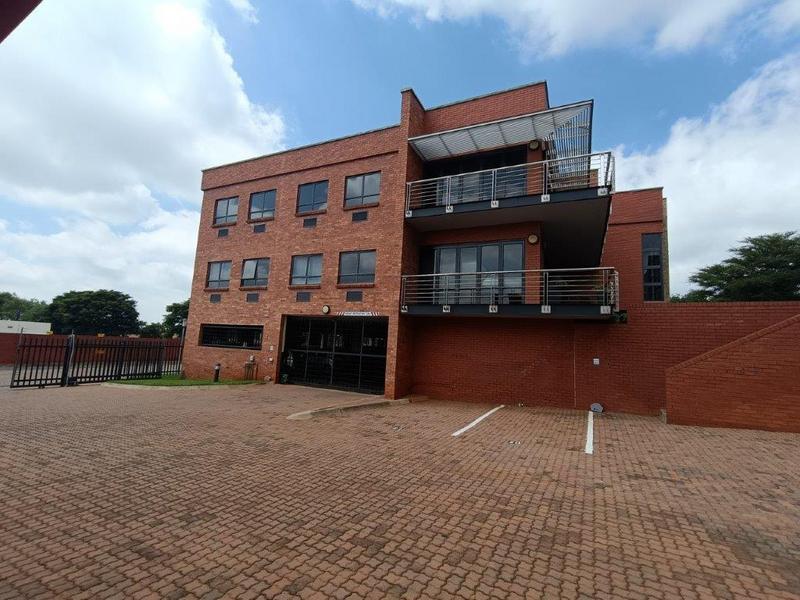 To Let Commercial Property for Rent in Allens Nek Gauteng