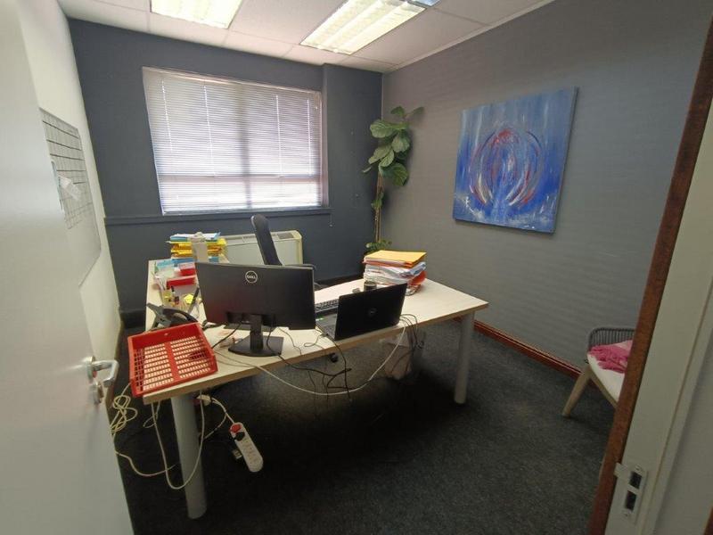 To Let Commercial Property for Rent in Allens Nek Gauteng