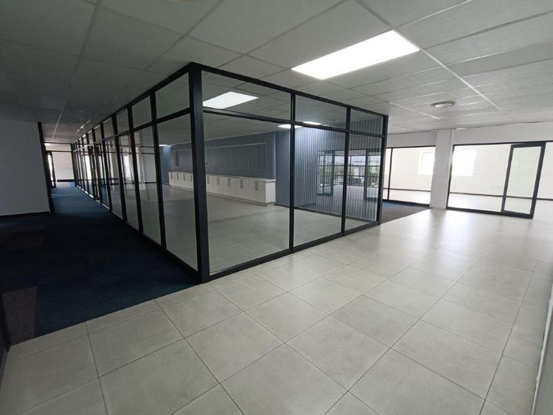 To Let Commercial Property for Rent in Strubensvallei Gauteng