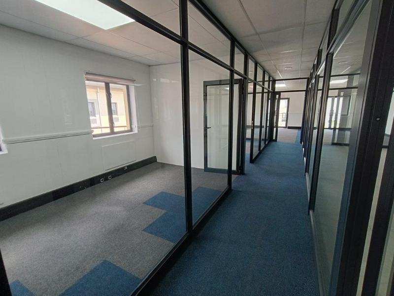 To Let Commercial Property for Rent in Strubensvallei Gauteng
