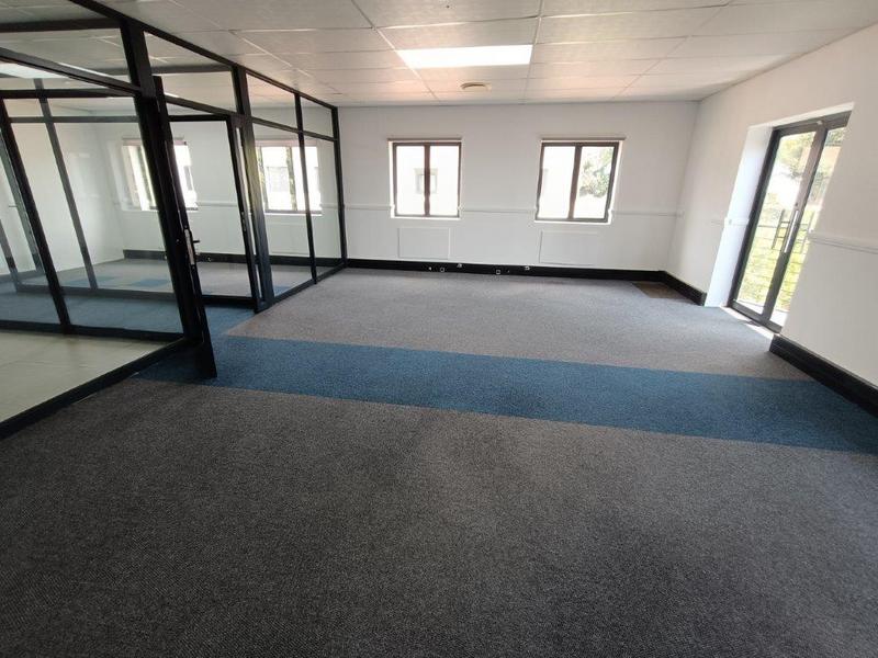 To Let Commercial Property for Rent in Strubensvallei Gauteng
