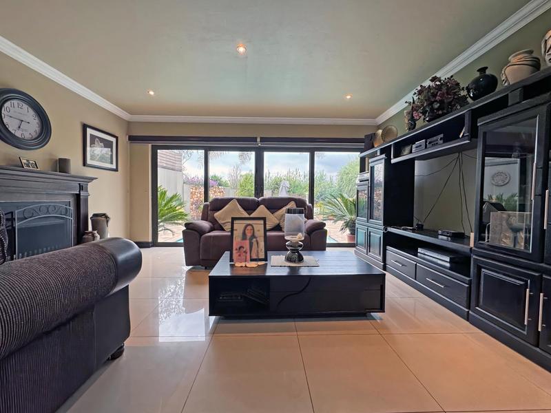 4 Bedroom Property for Sale in Eagle Canyon Golf Estate Gauteng