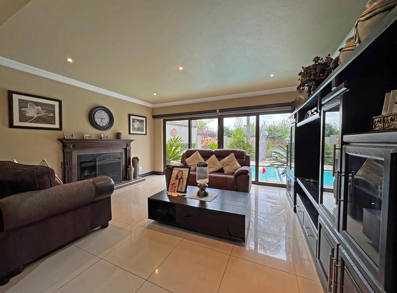 4 Bedroom Property for Sale in Eagle Canyon Golf Estate Gauteng