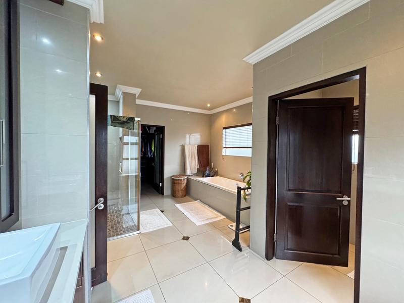 4 Bedroom Property for Sale in Eagle Canyon Golf Estate Gauteng
