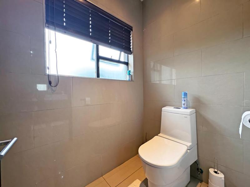 4 Bedroom Property for Sale in Eagle Canyon Golf Estate Gauteng
