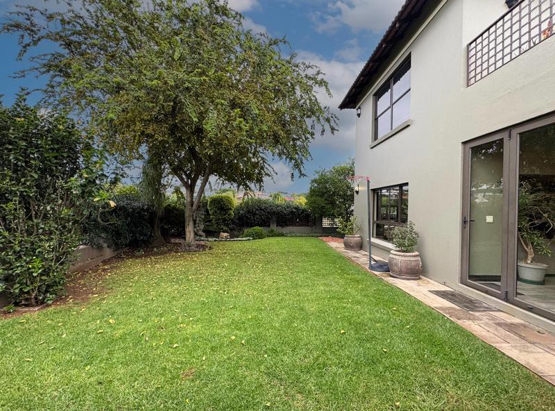 4 Bedroom Property for Sale in Eagle Canyon Golf Estate Gauteng