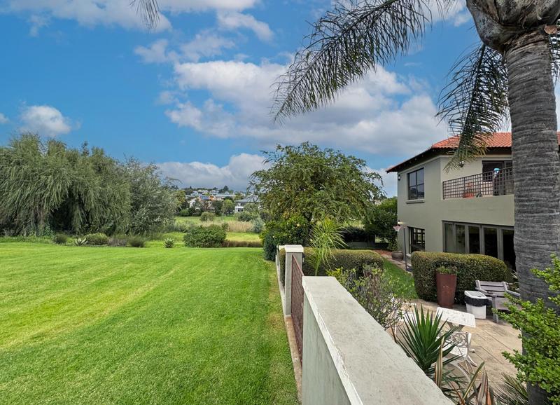 4 Bedroom Property for Sale in Eagle Canyon Golf Estate Gauteng