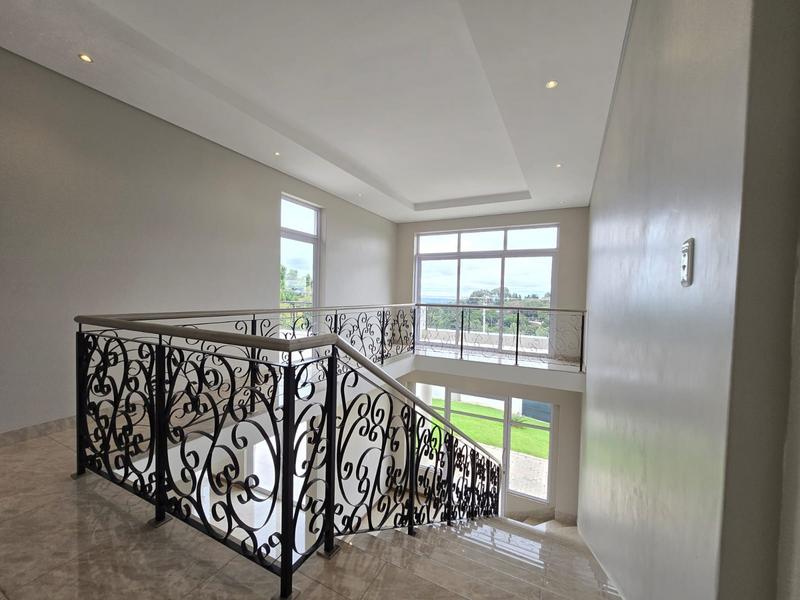 5 Bedroom Property for Sale in Waterkloof Heights Gauteng