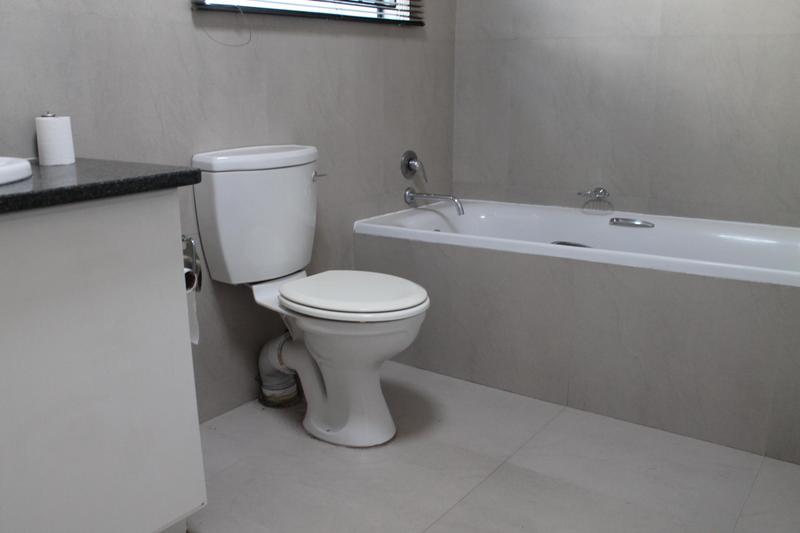 1 Bedroom Property for Sale in Oriel Gauteng