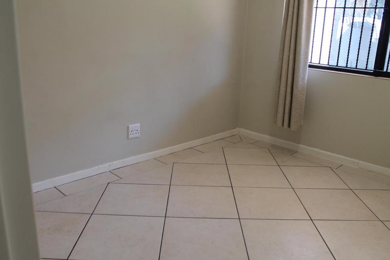 1 Bedroom Property for Sale in Oriel Gauteng