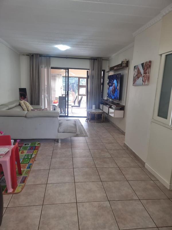 2 Bedroom Property for Sale in Bedfordview Gauteng